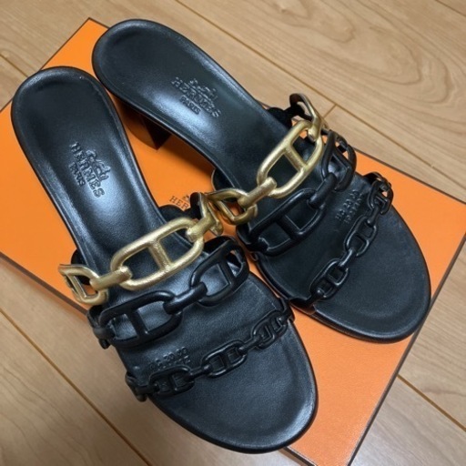 HERMESエルメス シェーヌダンクルモチーフ ミュールサンダル