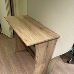 デスク　机の画像
