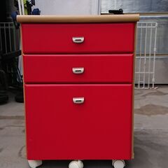 子供用　学習机に付属していた脇机と棚　USED