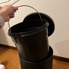 【相談中】足踏み開閉ゴミ箱の画像
