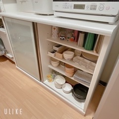 キッチンボード　食器棚　9月11日まで