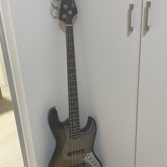 ベース