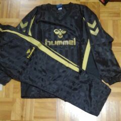 2F-659 新品 hummel　ヒュンメル　ピステ　上下セット...