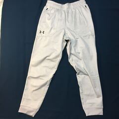 2F-299 新品 UNDER ARMOUR アンダーアーマー　...