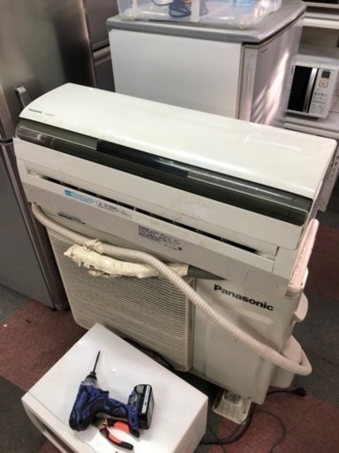 5.6KW 18畳エアコン?保証付き??大阪市内配達設置無料??
