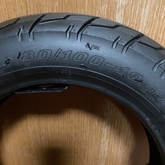 ❇️80/100-10タイヤ 新品 3500円❗️❇️の画像