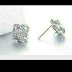 j←←←m18-12  刻印/ブリリアントゴージャスフラワーピアス        202208110436の画像