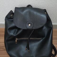 黒いリュック