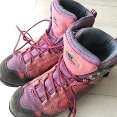 登山靴　美品です