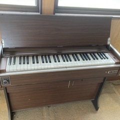 電子オルガン