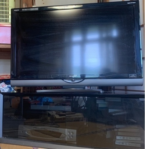 テレビ　40インチ