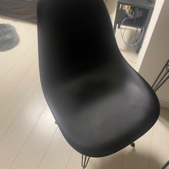 【引き取り決定】【中古】ニトリ　ダイニングテーブルセット　椅子付きの画像