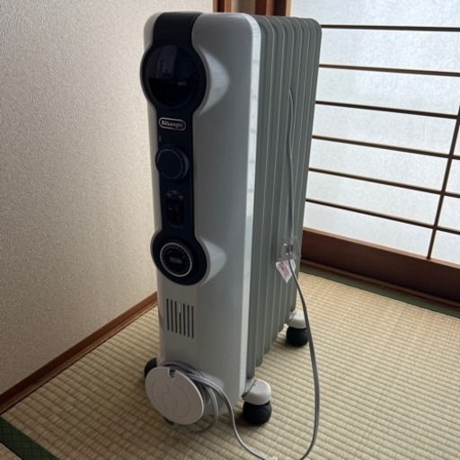デロンギ  オイルヒーター