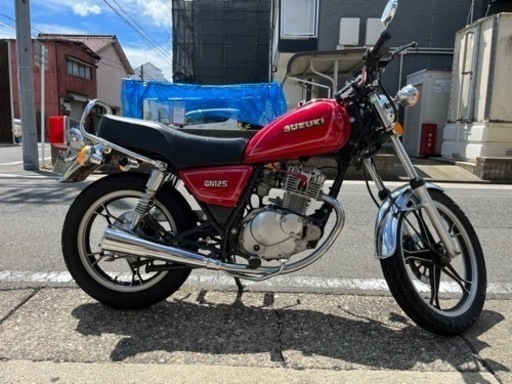 バイク SUZUKI GN125h