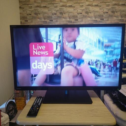 TOSHIBA 32型 液晶テレビ