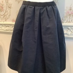 アナディス　黒　スカート