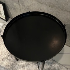 ベッドサイドテーブル　黒の画像
