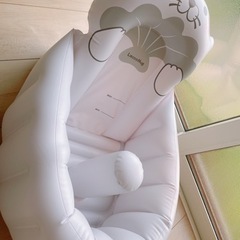 美品　ラッコハグ　ベビーバスの画像