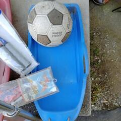 キックボード　バドミントン　サッカーボール　タコ等の画像