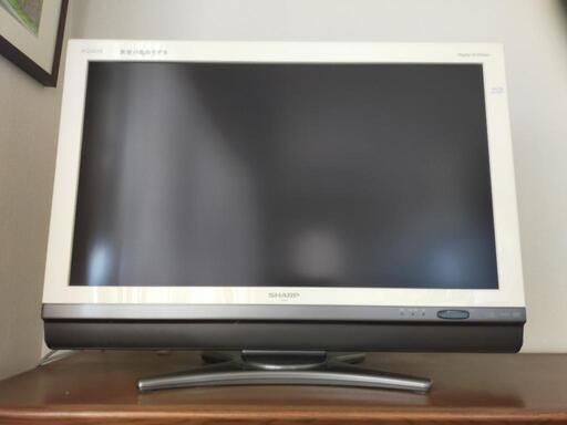 SHARP製液晶テレビ 32インチ