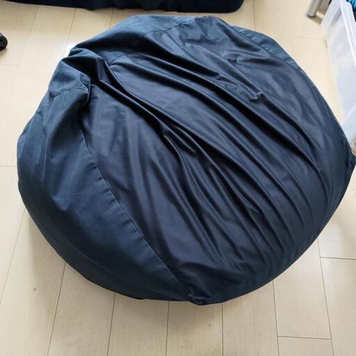 無印良品 身体にフィットするソファ クッション 黒色