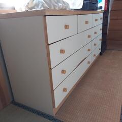 タンスの画像