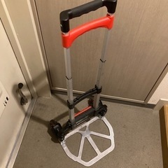 荷物を運ぶ　折りたたみの画像