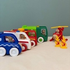 ブリオ　マイホームタウン 救急車 消防車 パトカー ゴミ収集車 ...