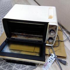 
デロンギ ディスティンタ・ペルラ コレクション オーブン&トースターの画像
