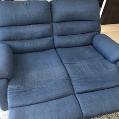 リクライニングソファ　二人用の画像
