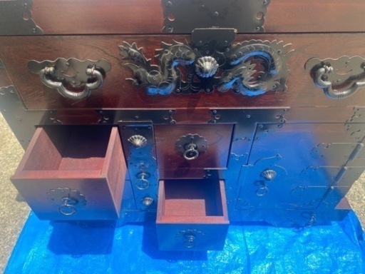 和家具 アンティーク 車箪笥 時代箪笥 龍金具