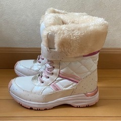 決まりました。スノーブーツ　サイズ22.0EEの画像