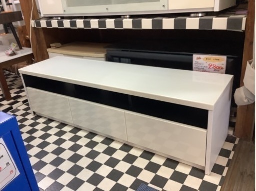 【リサイクルサービス八光　田上店　配達・設置OK】ニトリ　ホワイトテレビ台 / ローボード　65型まで可