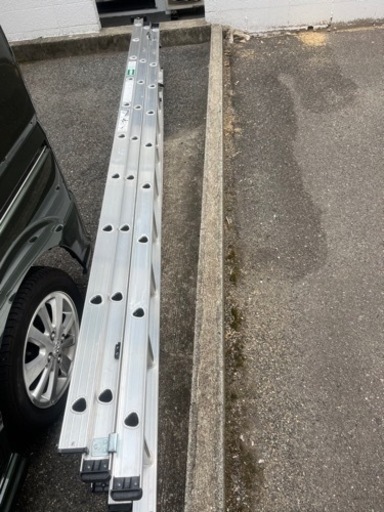 アルインコ3連梯子8m