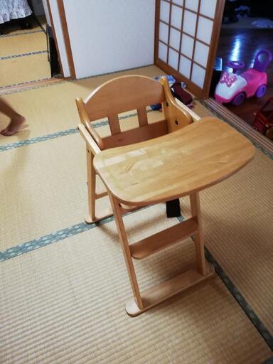 子供用のイス