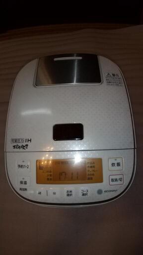 パナソニックの炊飯器です