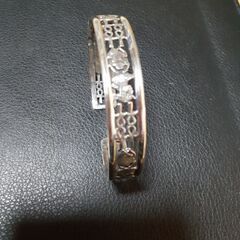 珍品ブレスレッド