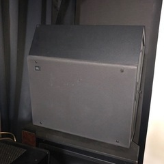 JBL スピーカーペアの画像