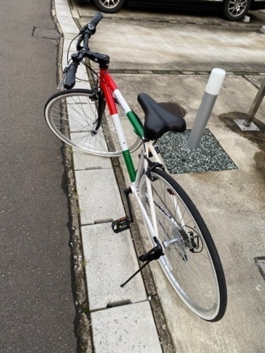 【仙台駅近】美品　クロスバイク 26インチ 700C シマノ 6段 変速 自転車 初心者 女性 男性