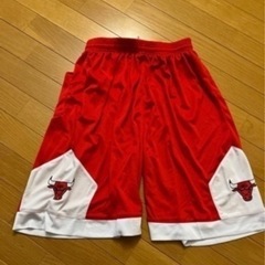 レプリカユニフォーム　2XLサイズ　上下セット　新品未使用　Redの画像