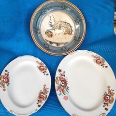   安くしました。全部で1000円です。 鉄瓶、コーヒーカップ5セット、皿3枚の画像