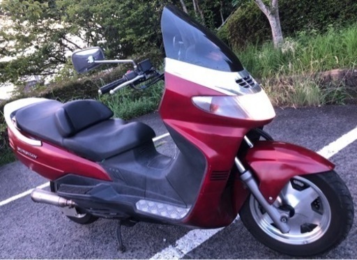 売れました！ SUZUKI バーグマン 250 稀少 ベンツテール スカイウェイブ　スカイウェーブと、似てる。