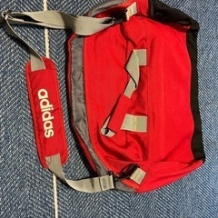 【adidas】ボストンバッグ、アディダスの画像