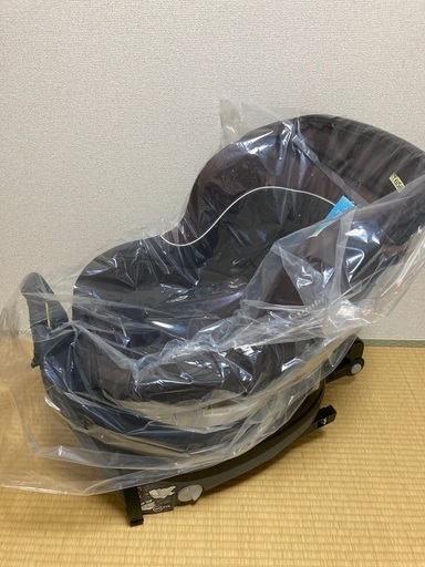 Combi チャイルドシート ネルームLite ISOFIX CG -CIG クリーニング済み