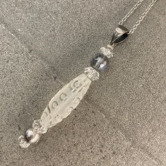 21眼　水晶ネックレス