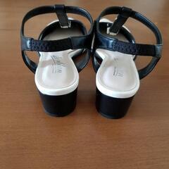 女性用 サンダル? パンプス？ 23.0サイズの画像