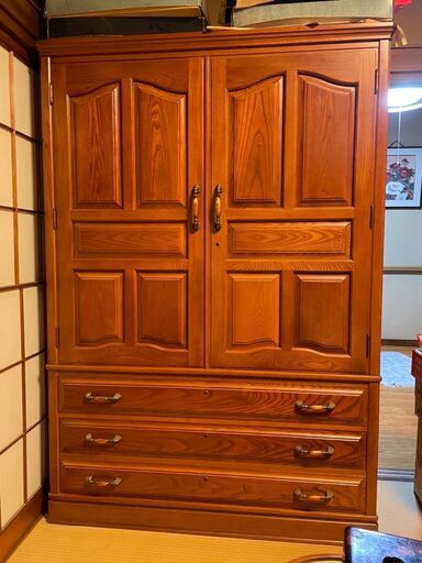 美品「和箪笥」引取り条件付き