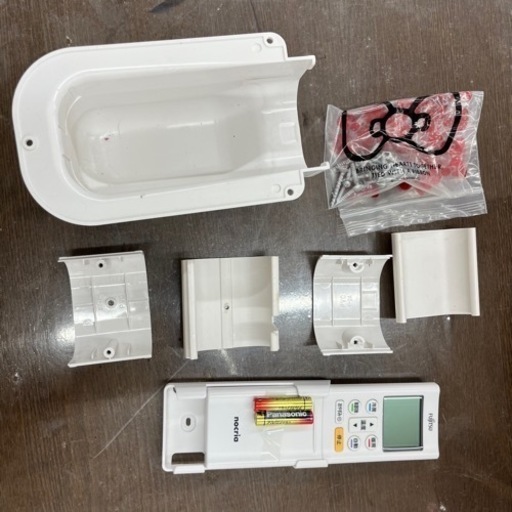 富士通 ルームエアコン 分離形室内ユニット 2017年製 100V 2.2KW(ジ006)