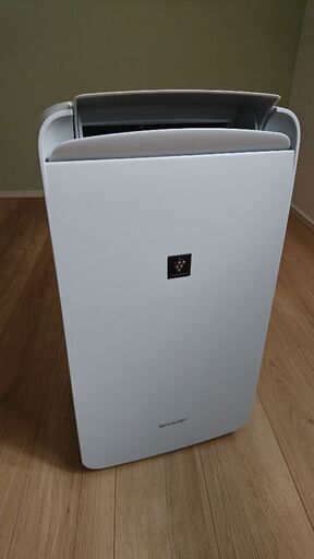 シャープ除湿機  2019製造