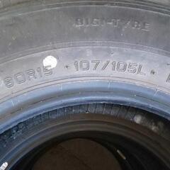 195/80R15 ノーマルタイヤ ハイエース